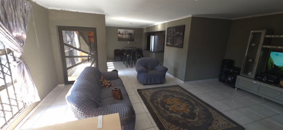 4 Bedroom Property for Sale in Vosloorus Gauteng
