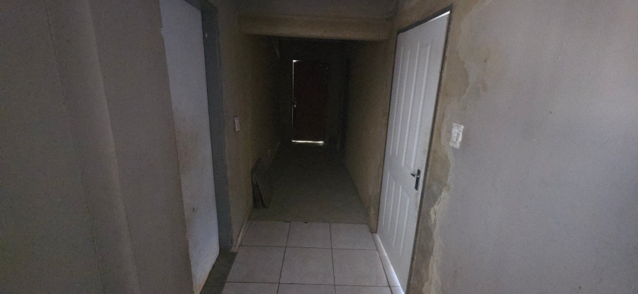 4 Bedroom Property for Sale in Vosloorus Gauteng