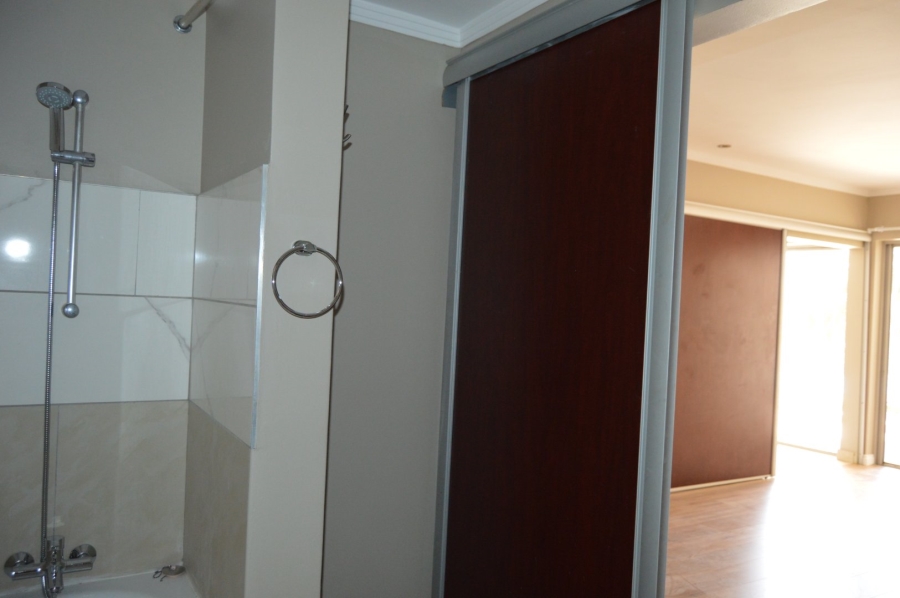 To Let 1 Bedroom Property for Rent in Sandton Central Gauteng
