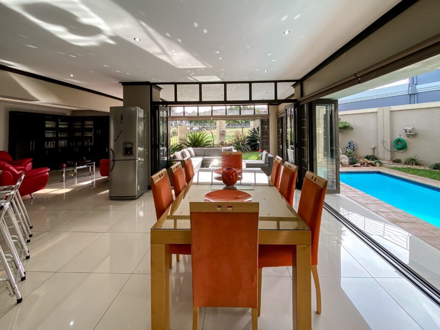 4 Bedroom Property for Sale in Aspen Hills Gauteng