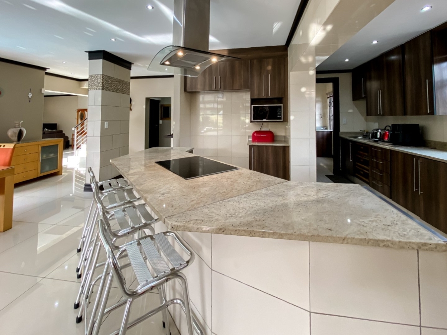 4 Bedroom Property for Sale in Aspen Hills Gauteng