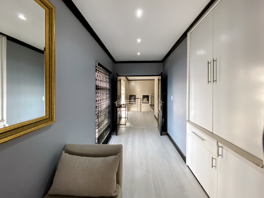 4 Bedroom Property for Sale in Aspen Hills Gauteng