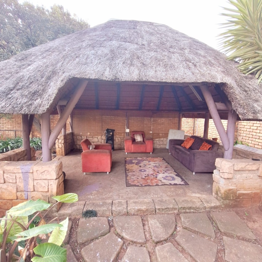 4 Bedroom Property for Sale in Birchleigh Gauteng