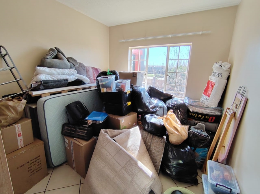 2 Bedroom Property for Sale in Stone Ridge Gauteng