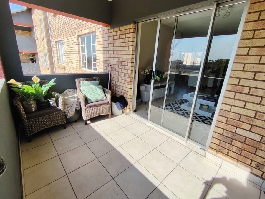 2 Bedroom Property for Sale in Stone Ridge Gauteng