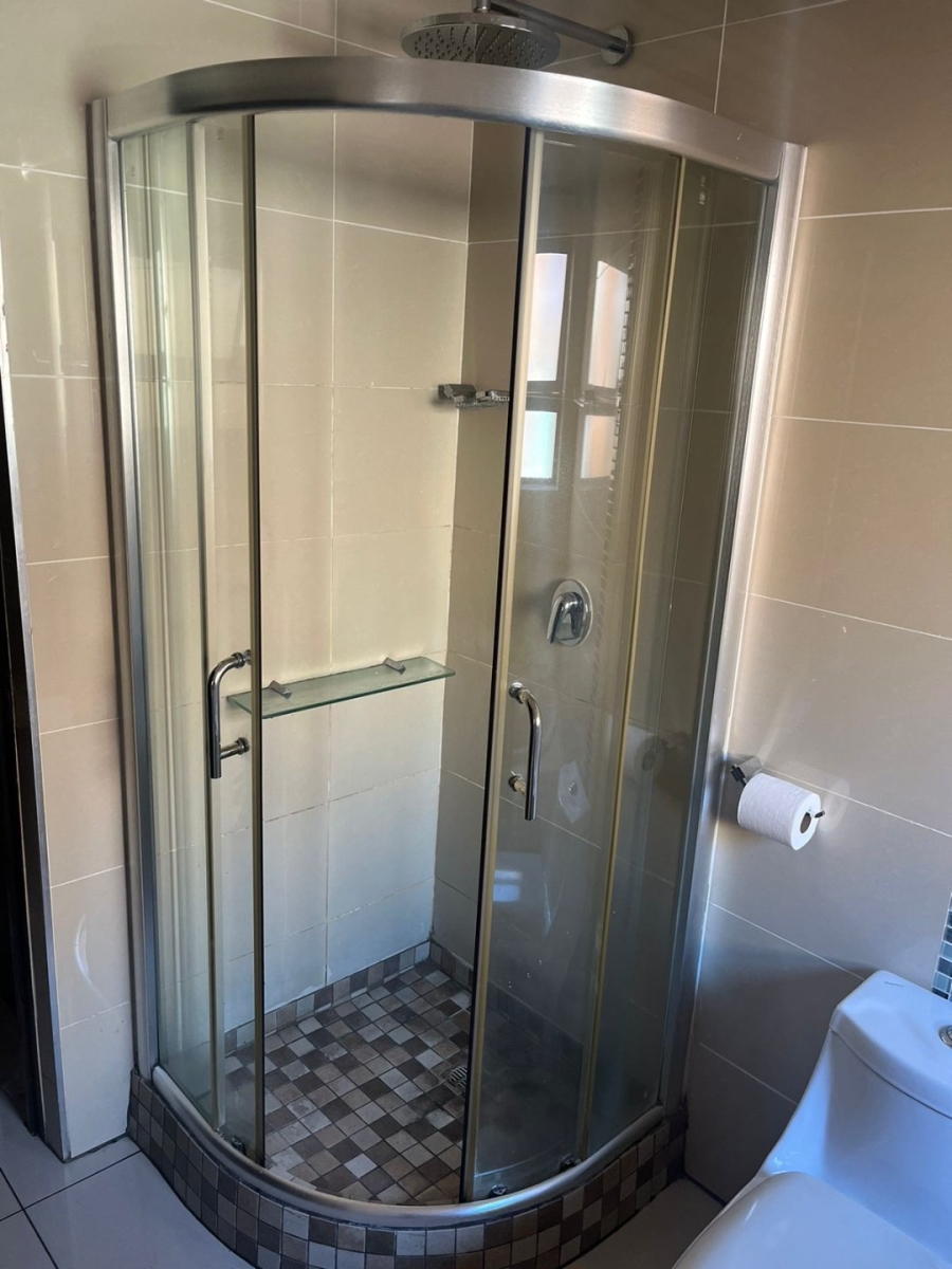 2 Bedroom Property for Sale in Ravenswood Gauteng