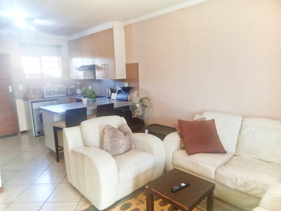 2 Bedroom Property for Sale in Noordwyk Gauteng