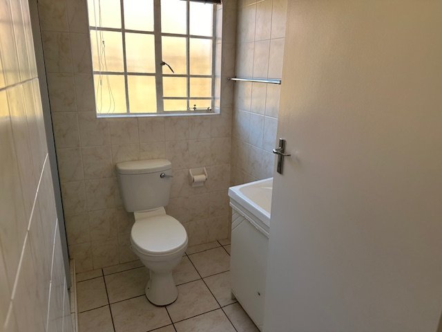2 Bedroom Property for Sale in Wilro Park Gauteng