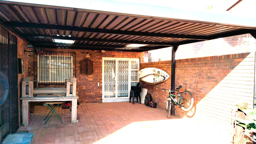 3 Bedroom Property for Sale in Zwartkop Gauteng