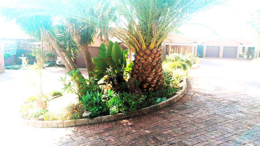 3 Bedroom Property for Sale in Zwartkop Gauteng