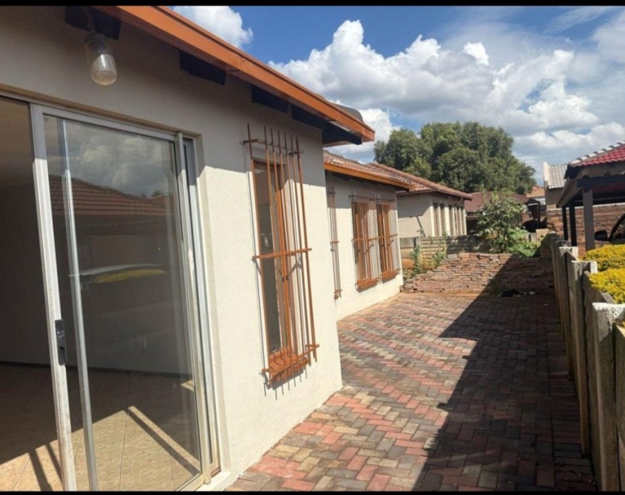 3 Bedroom Property for Sale in The Orchards Gauteng