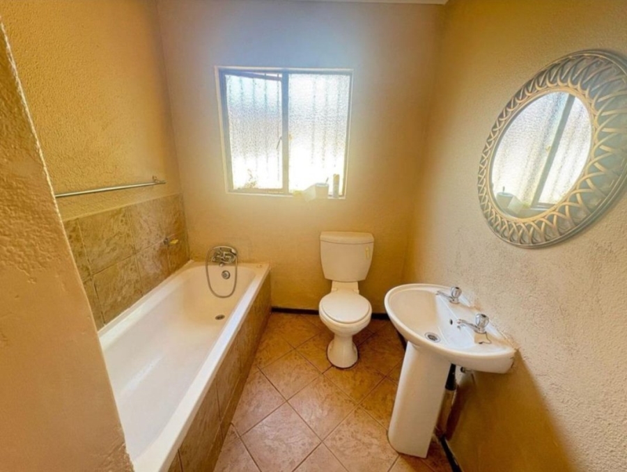 3 Bedroom Property for Sale in The Orchards Gauteng