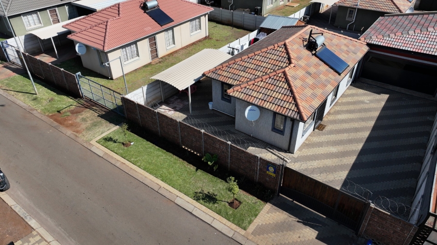 3 Bedroom Property for Sale in Sky City Gauteng