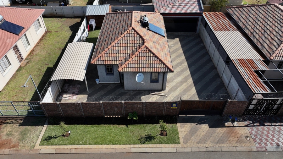3 Bedroom Property for Sale in Sky City Gauteng