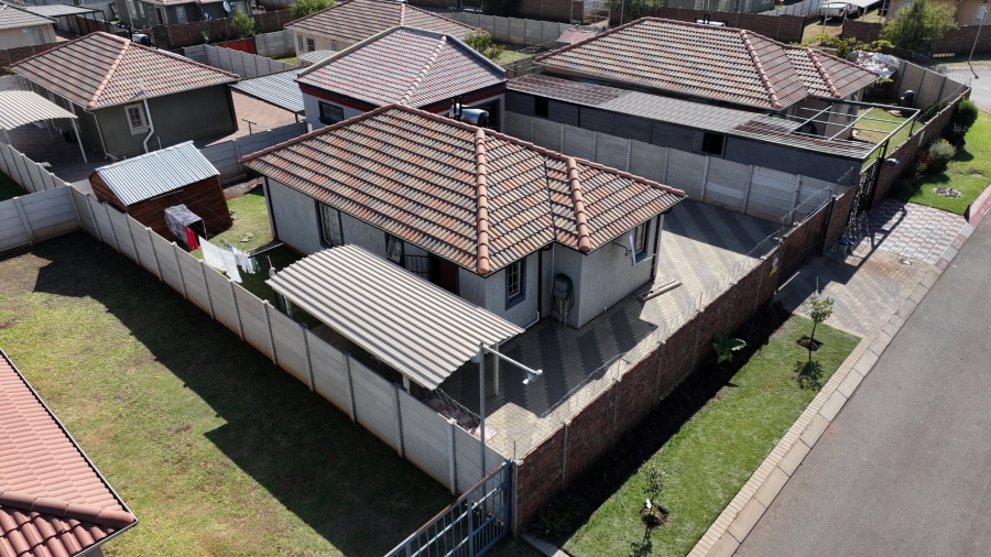 3 Bedroom Property for Sale in Sky City Gauteng
