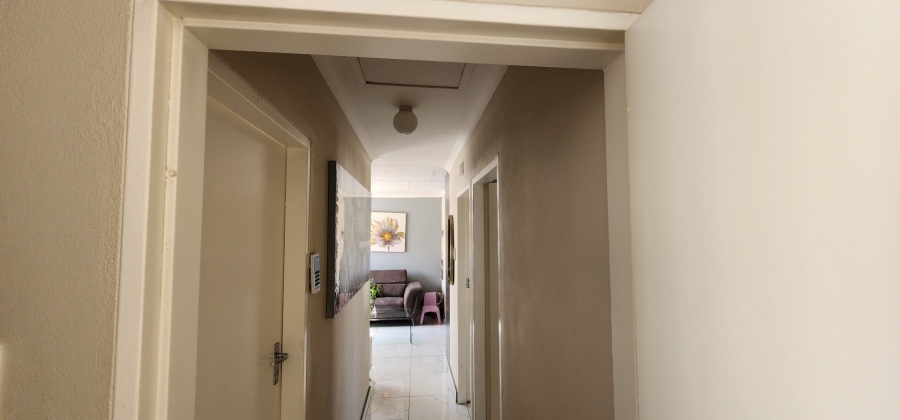 3 Bedroom Property for Sale in Sky City Gauteng