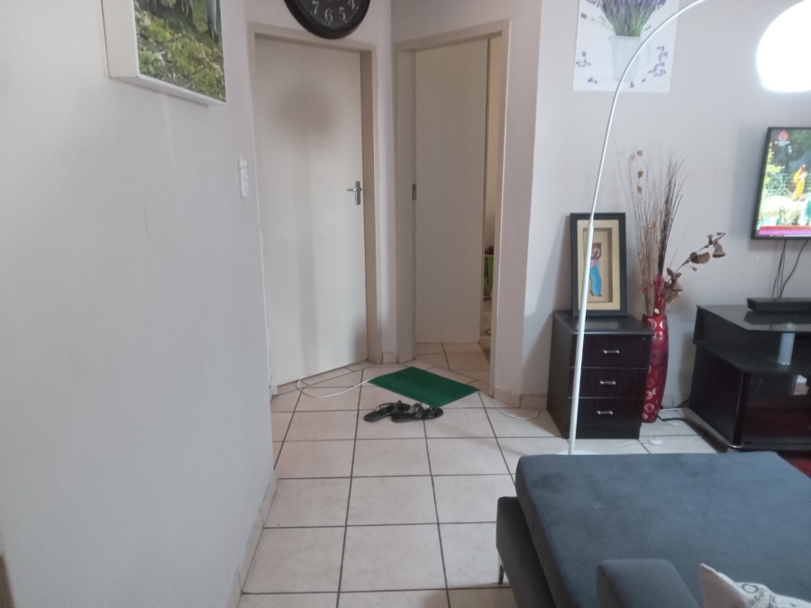 2 Bedroom Property for Sale in Pretoria Gardens Gauteng