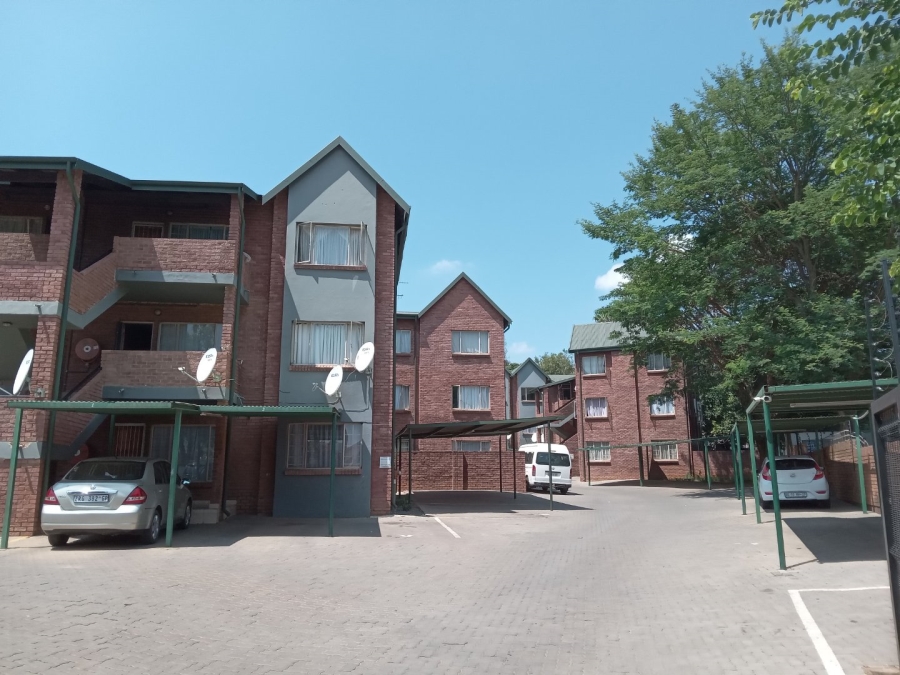 2 Bedroom Property for Sale in Pretoria Gardens Gauteng