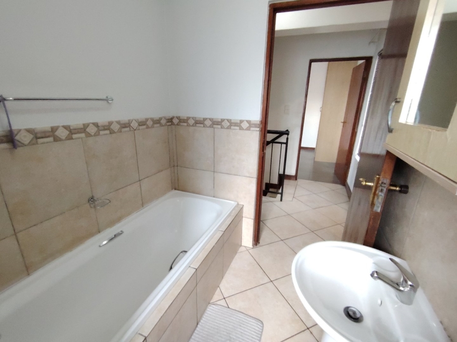 3 Bedroom Property for Sale in Twee Riviere Lifestyle Estate Gauteng
