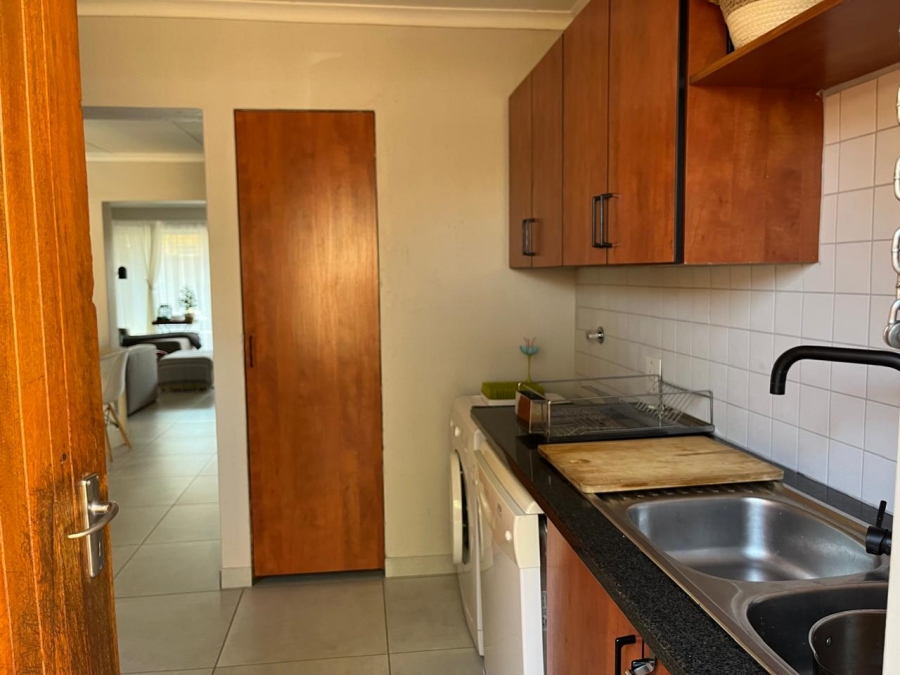 To Let 3 Bedroom Property for Rent in Sunward Park Gauteng