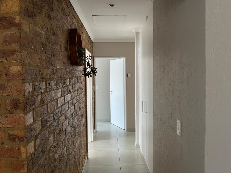 To Let 3 Bedroom Property for Rent in Sunward Park Gauteng