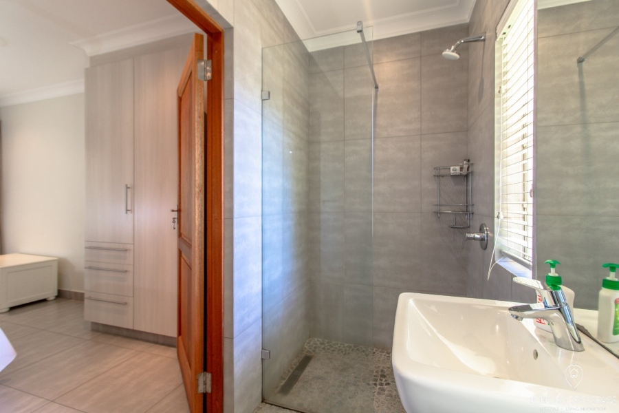 18 Bedroom Property for Sale in Zusterstroom AH Gauteng