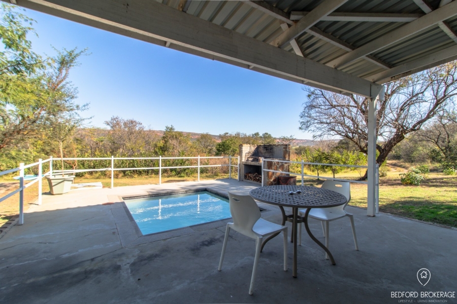 18 Bedroom Property for Sale in Zusterstroom AH Gauteng