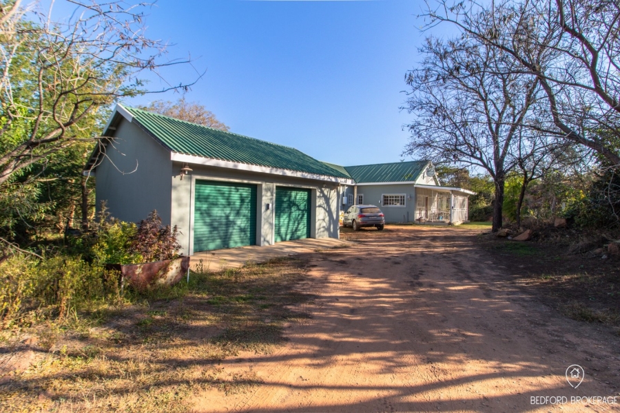 18 Bedroom Property for Sale in Zusterstroom AH Gauteng