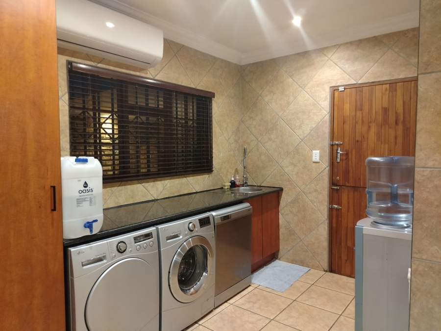 3 Bedroom Property for Sale in Green Acres Estate Gauteng