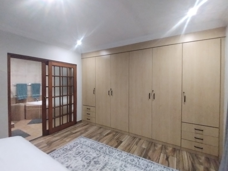3 Bedroom Property for Sale in Green Acres Estate Gauteng
