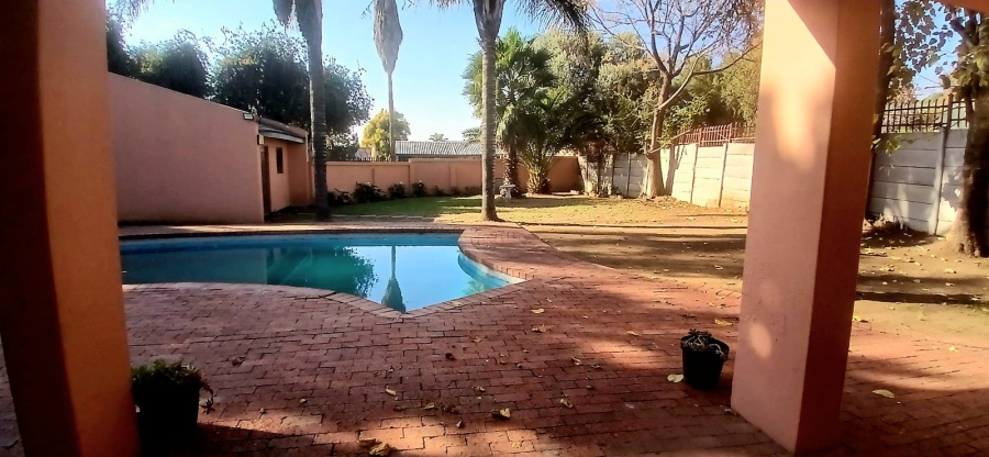 3 Bedroom Property for Sale in Noordwyk Gauteng