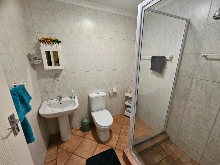 5 Bedroom Property for Sale in Montana Gauteng