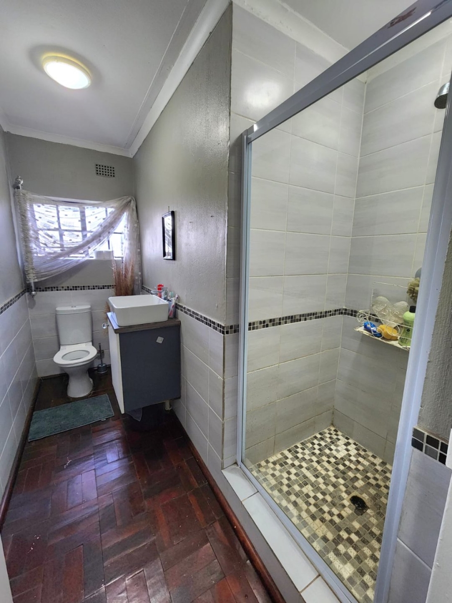 3 Bedroom Property for Sale in Glen Marais Gauteng