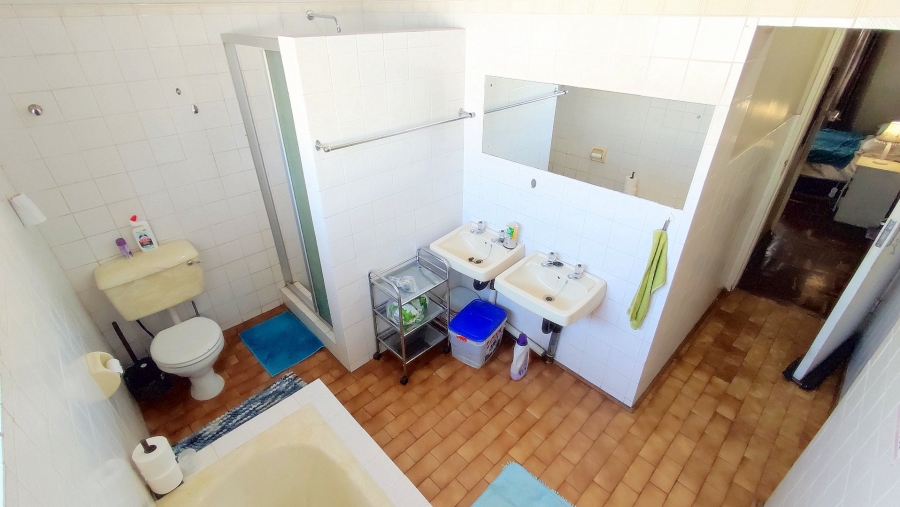 6 Bedroom Property for Sale in Wonderboom South Gauteng