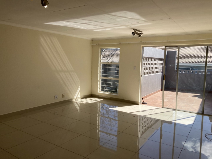 3 Bedroom Property for Sale in Edenburg Gauteng