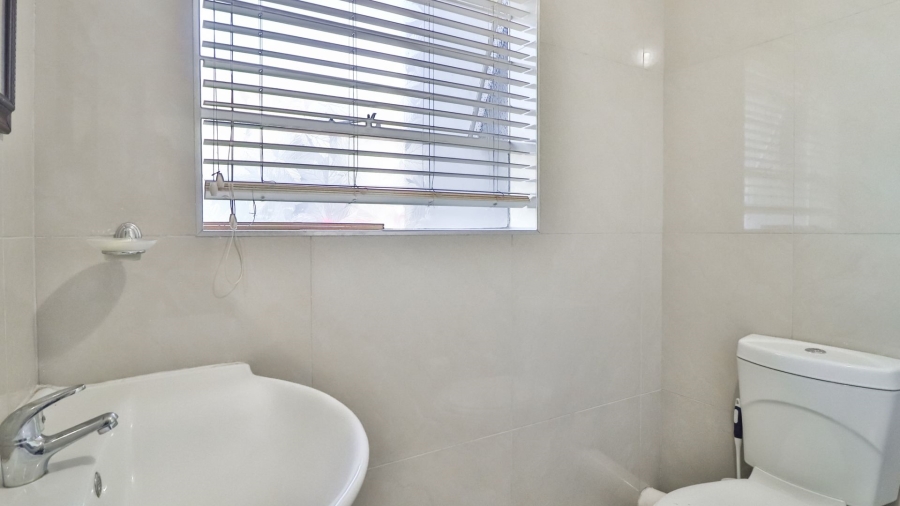 3 Bedroom Property for Sale in Edenburg Gauteng