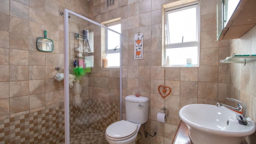 3 Bedroom Property for Sale in Croydon Gauteng