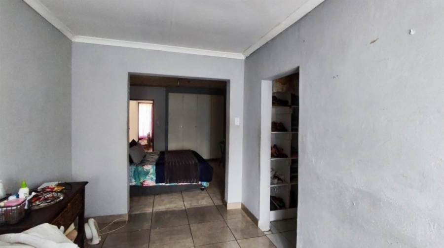  Bedroom Property for Sale in Terenure Gauteng
