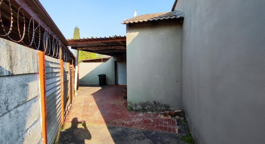  Bedroom Property for Sale in Terenure Gauteng