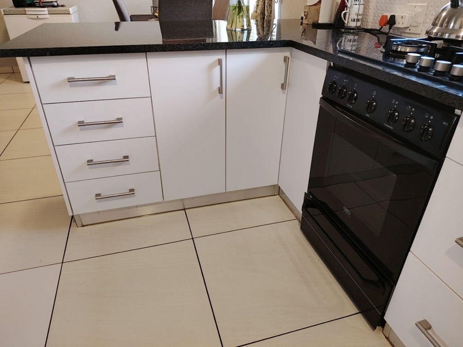 3 Bedroom Property for Sale in Celtisdal Gauteng