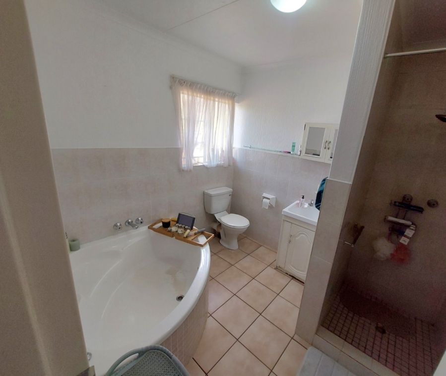 3 Bedroom Property for Sale in Celtisdal Gauteng