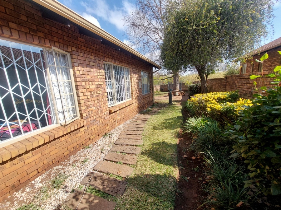 3 Bedroom Property for Sale in Celtisdal Gauteng