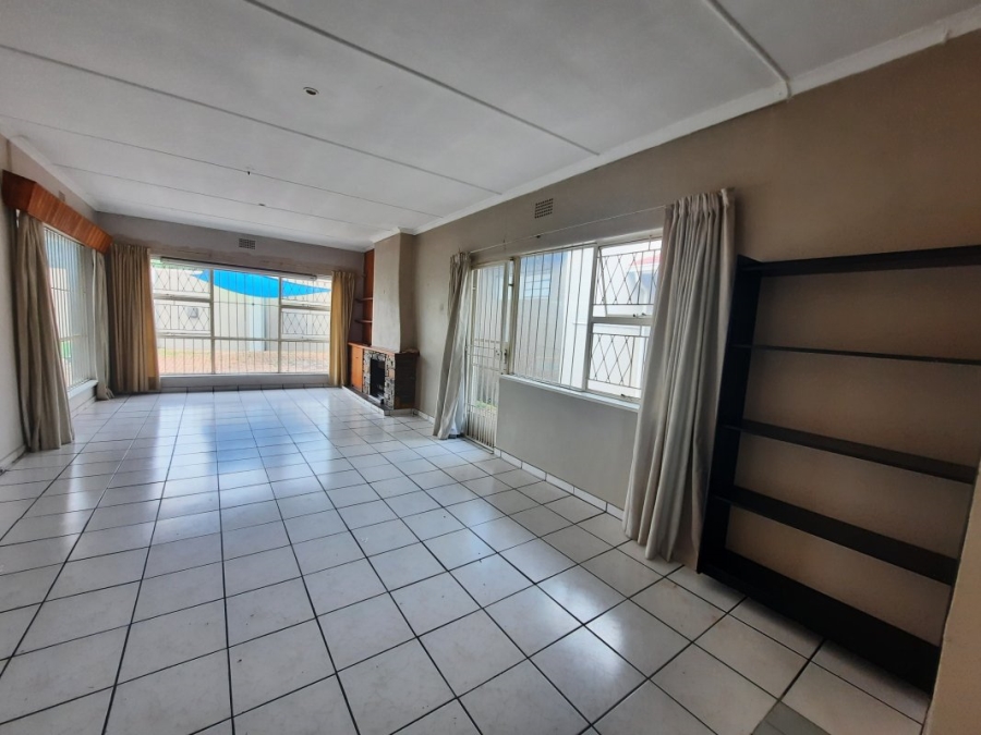 3 Bedroom Property for Sale in Croydon Gauteng