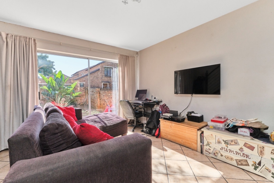 2 Bedroom Property for Sale in Wilgeheuwel Gauteng
