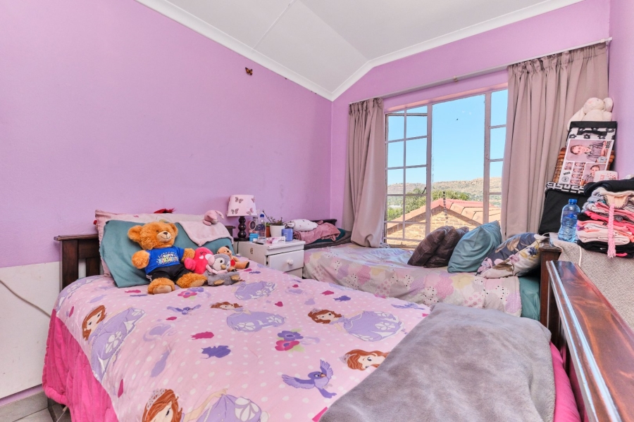 2 Bedroom Property for Sale in Wilgeheuwel Gauteng