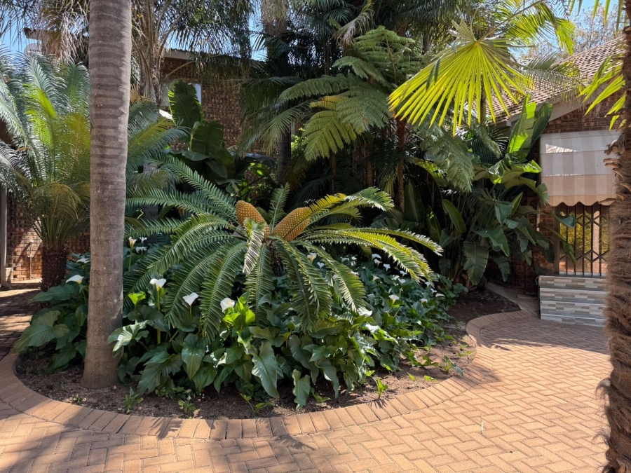 5 Bedroom Property for Sale in Rayton Gauteng