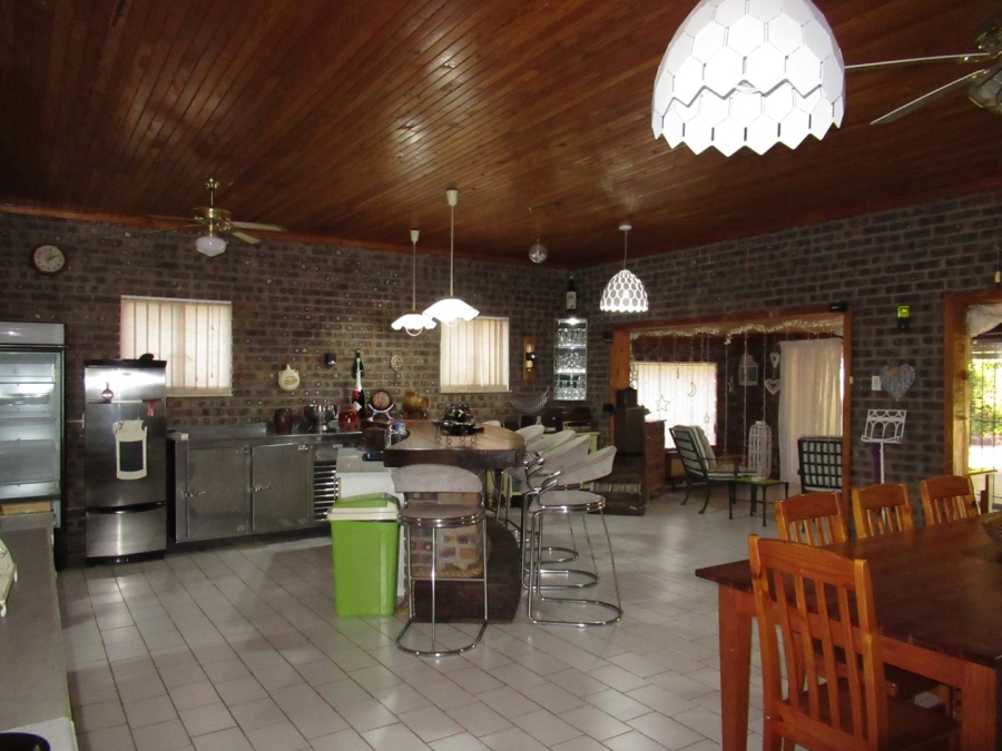 5 Bedroom Property for Sale in Rayton Gauteng
