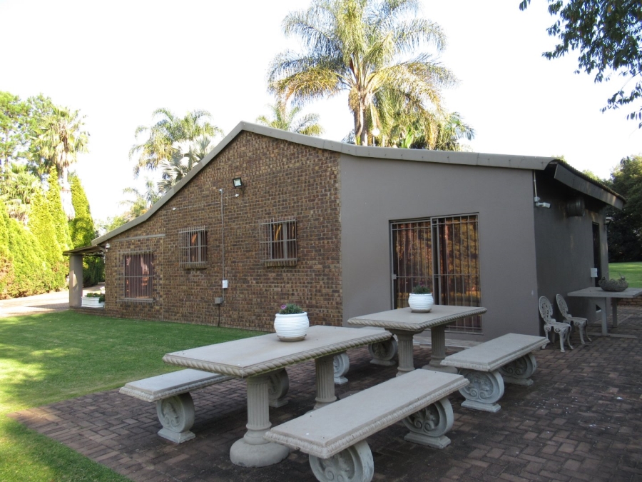 5 Bedroom Property for Sale in Rayton Gauteng