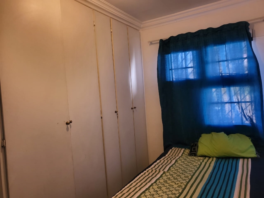 2 Bedroom Property for Sale in The Hill Gauteng