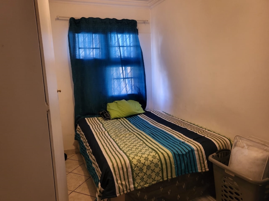 2 Bedroom Property for Sale in The Hill Gauteng
